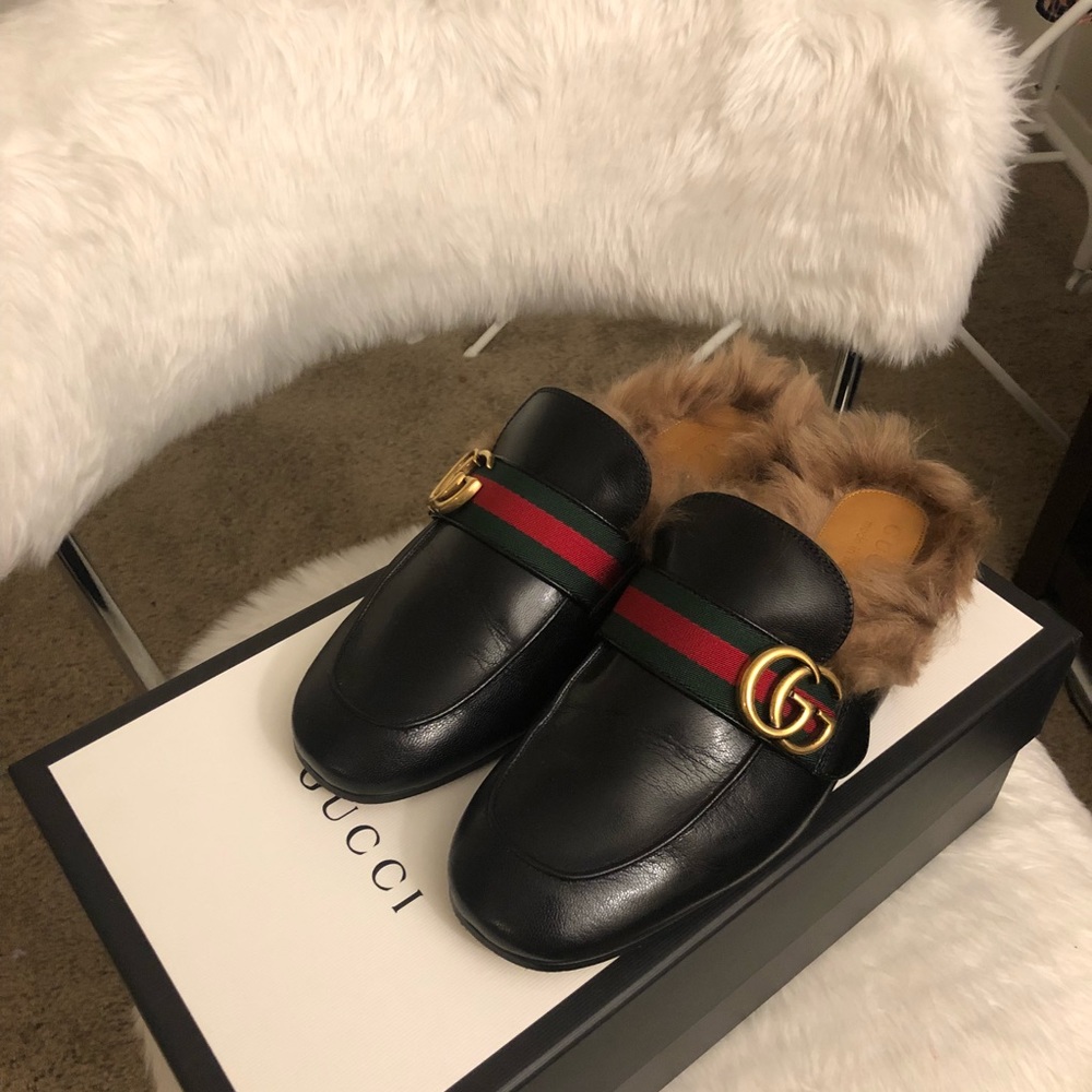 GUCCI LOAFERS